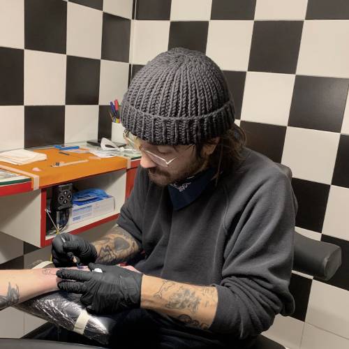 handpoke tattoo milan